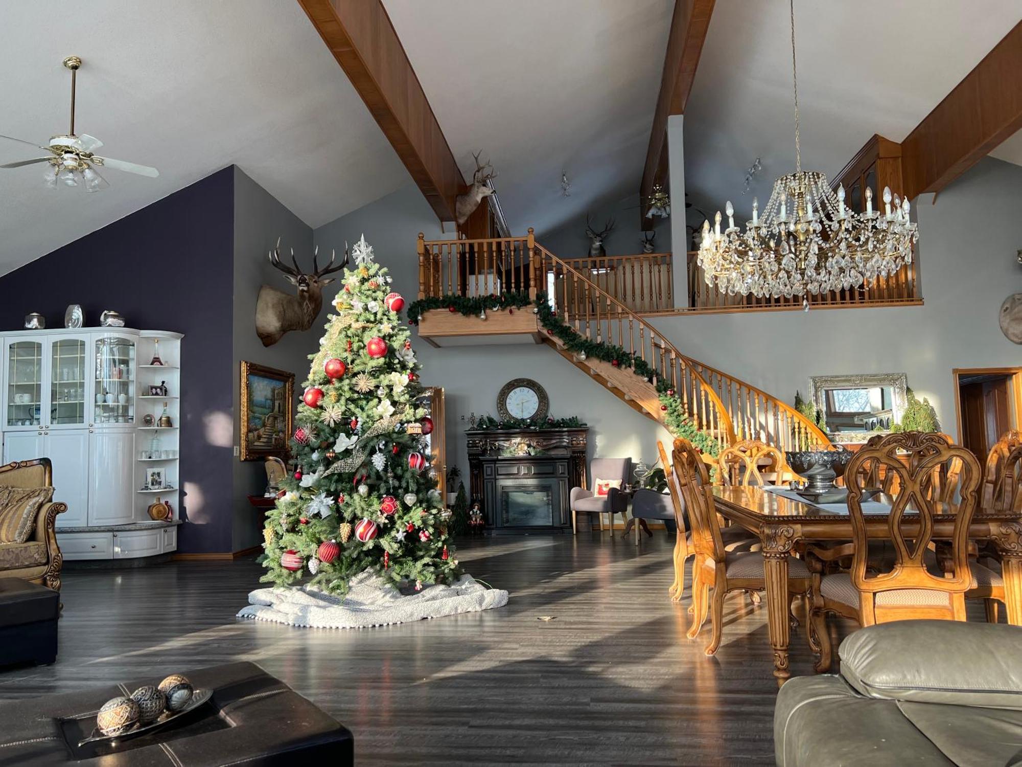 Rolling Hills Country Resort Bed And Breakfast Three Hills Exteriör bild