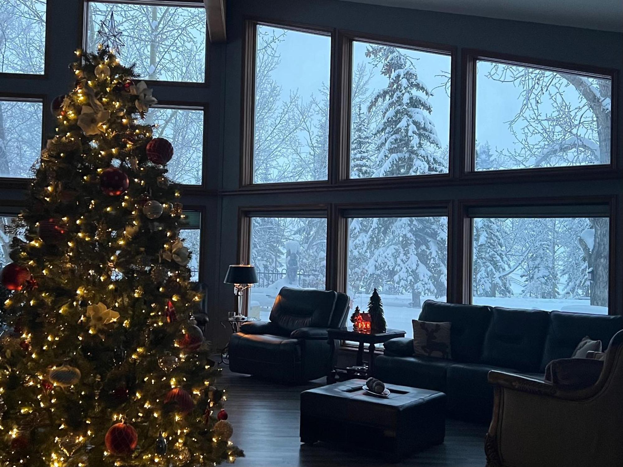 Rolling Hills Country Resort Bed And Breakfast Three Hills Exteriör bild
